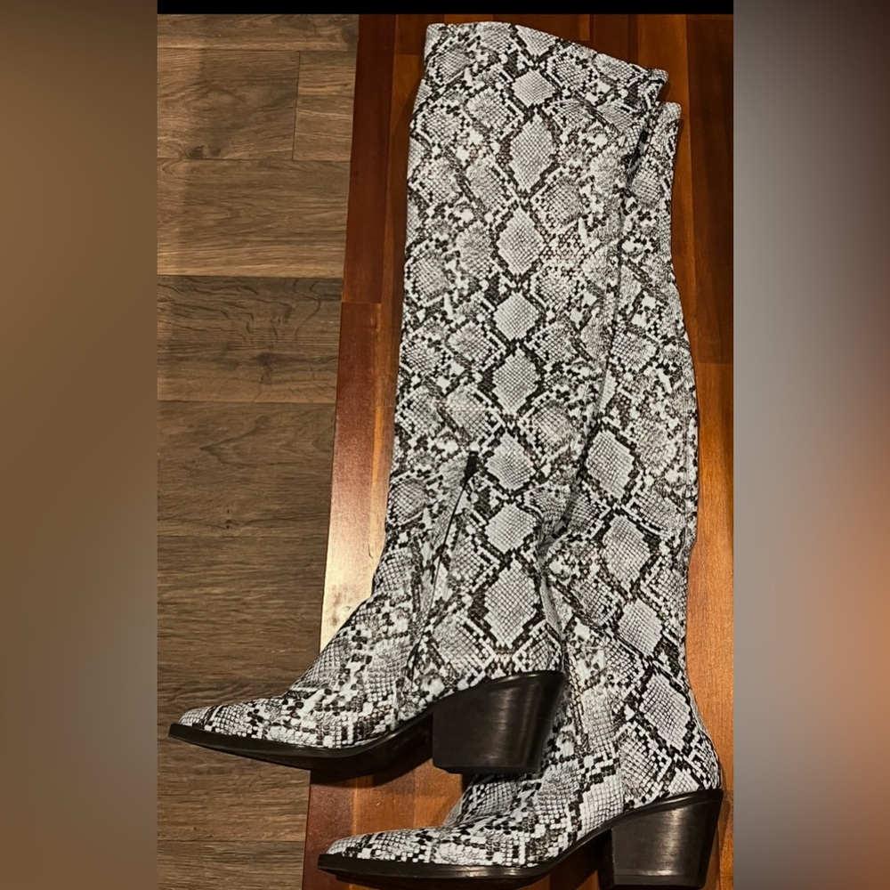 Gianni Bini Snakeskin Print tall boot